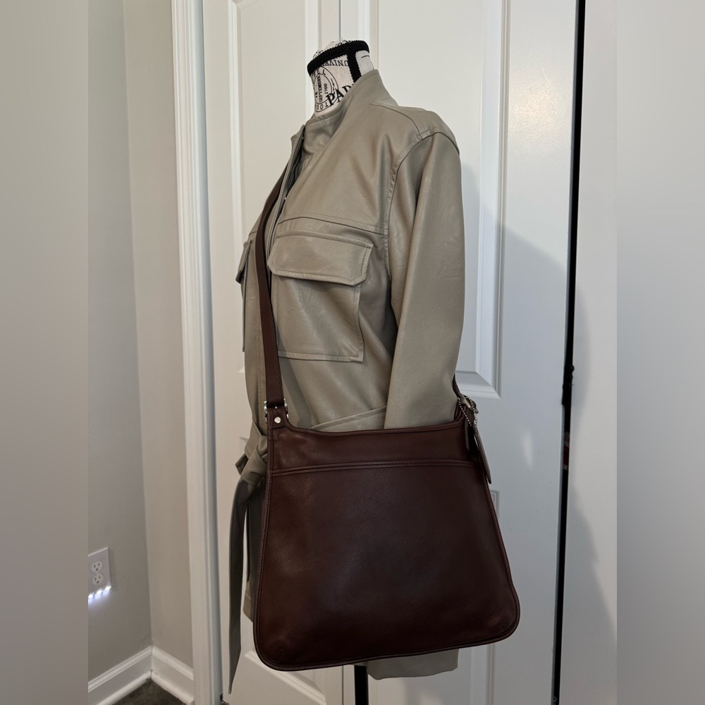 Coach Brown Leather 9146